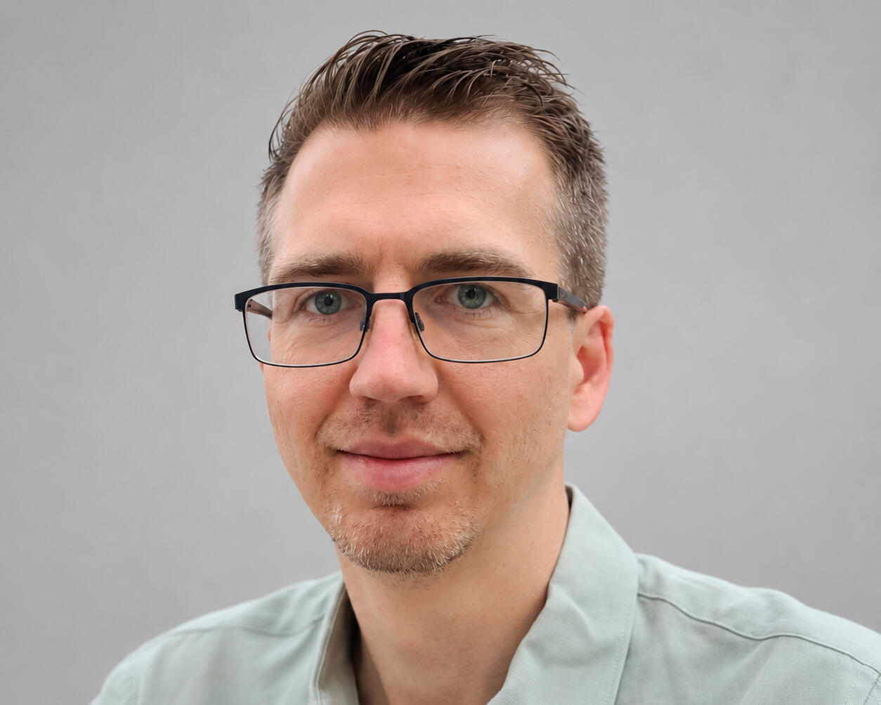 Portrait of Philip Guarisco, ADHD Life Coach